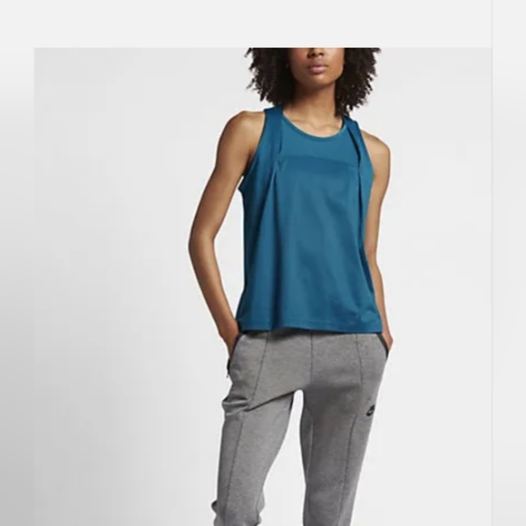 Nike Active Tank Top Exercise Clothing - Picture 7 of 10